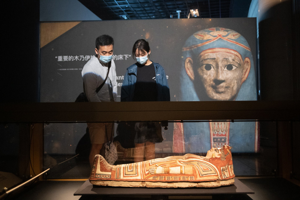 据介绍,本次展览中最值得关注的展品当属6具黄金木乃伊,来自公元1世纪