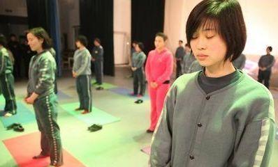 女子监狱里的生活,待了5年的姑娘道出实情称:身体都了
