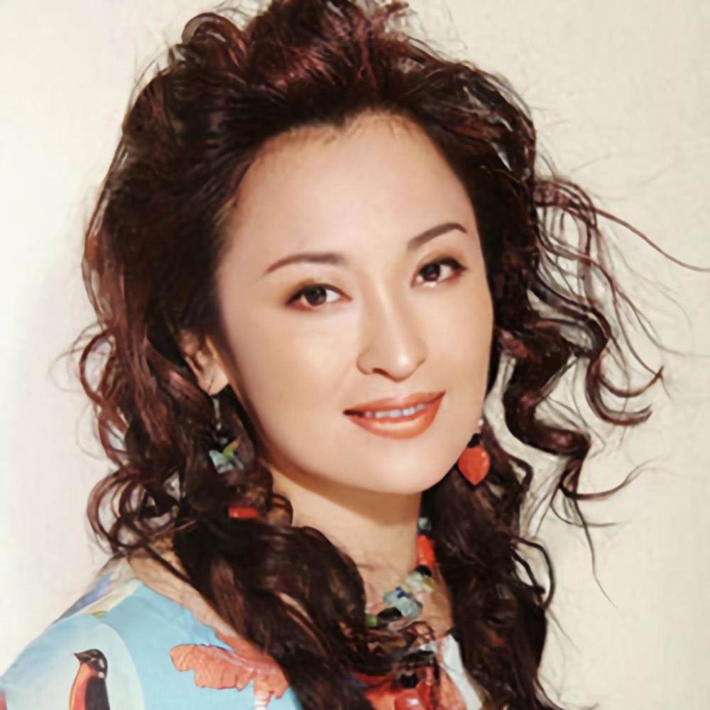 于月仙不幸逝世,王璐瑶与其神似,网友请求她演谢大脚
