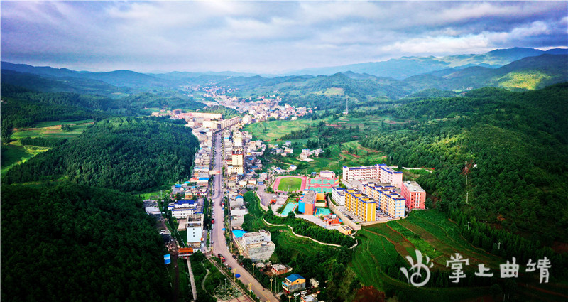 富源县墨红镇建起 "绿色银行" 森林覆盖率达69.8%