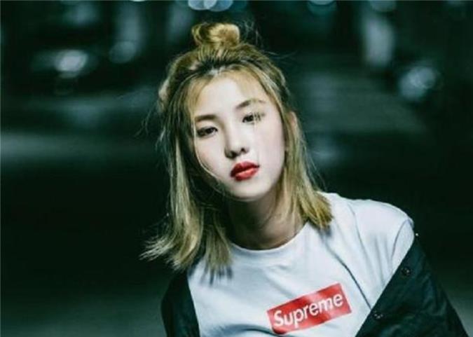 "巨婴"刘思琦:16岁还要喂饭,一天花十几万,如今可以自力更生