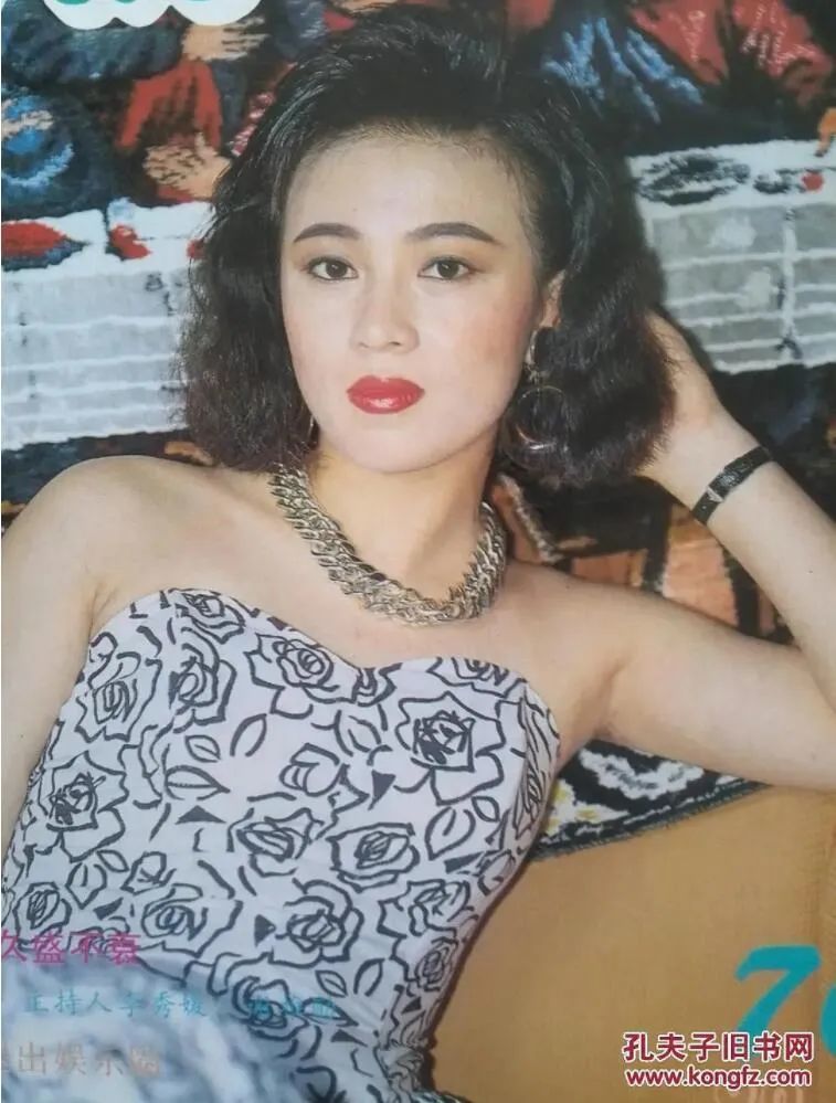 上世纪八九十年代的挂历女郎,美翻了!