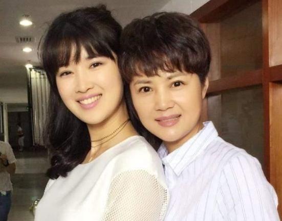 再组家庭也可以很幸福,刘之冰对奚望视如己出,父女情深太催泪