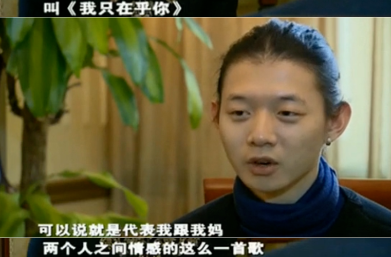 吴亦凡的牙签霍尊的海狗丸翻车的背后都有一个粘儿子的妈妈