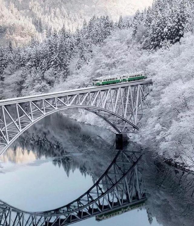 北海道美瑛:冬季最纯粹的雪景,遇见世界上最浪漫的铁路