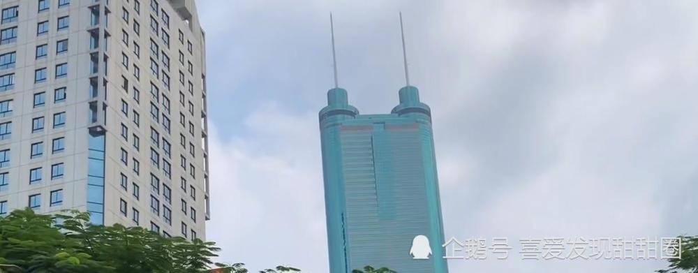 深圳市罗湖区京基100大厦,高达100层,是以前深圳最高楼