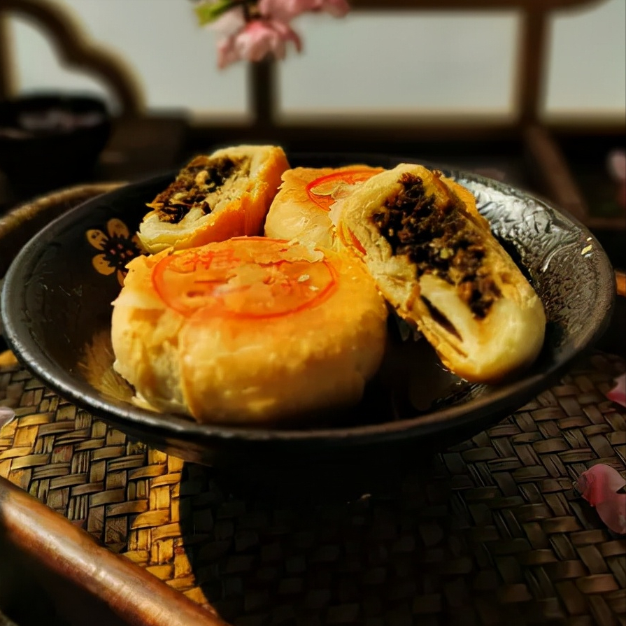 6.衢 qú)式月饼