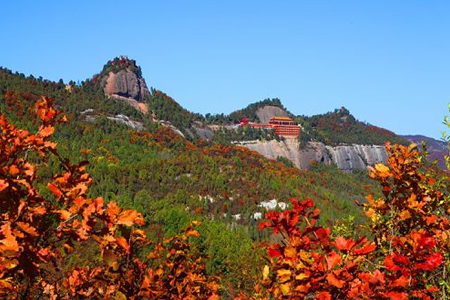 照金香山美景