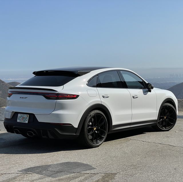 2022款保时捷卡宴cayenne turbo gt模糊了跑车界限