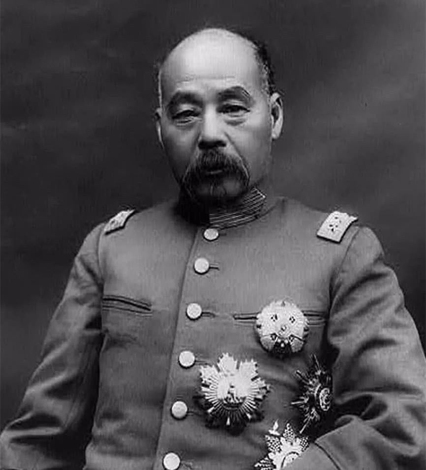1920年6月徐树铮被段祺瑞紧急召回北京,7月4日,大总统徐世昌免去徐树