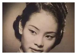 陈独秀被捕后,小29岁的妻子方知他真实身份,毅然陪坐牢5载