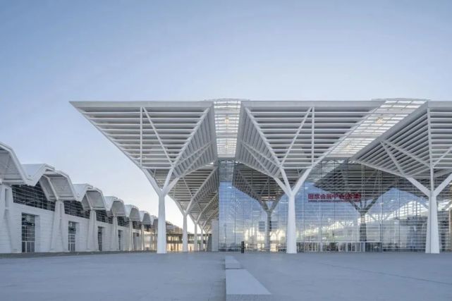 中国北方最大的会展场所——天津国家会展中心落成