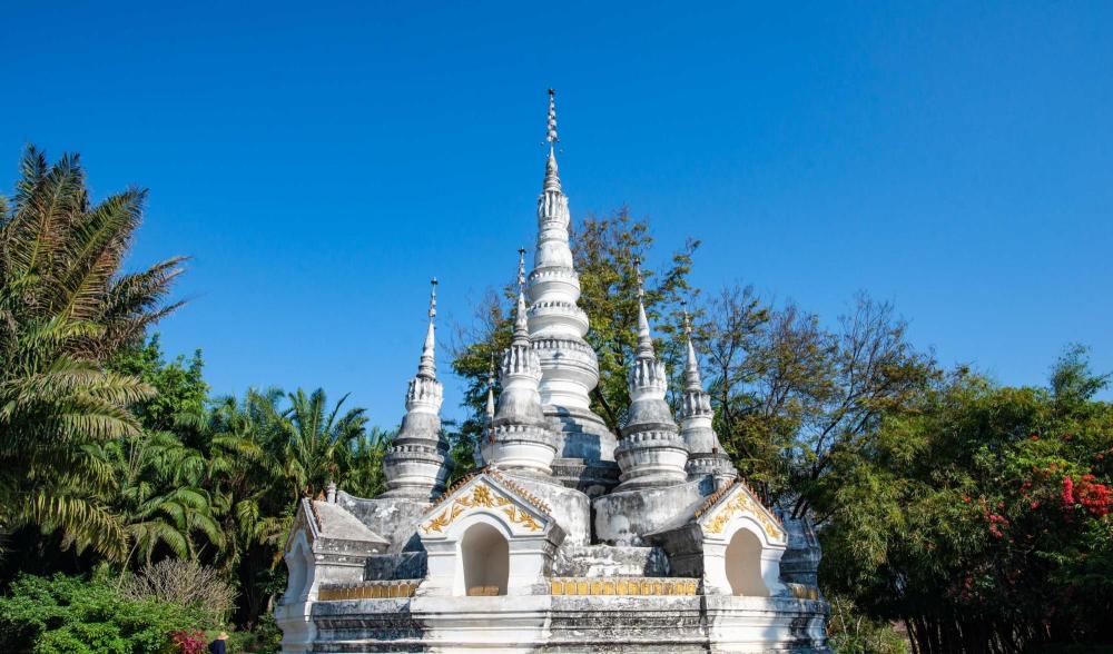 西双版纳最古老的公园,曾是傣王御花园,已有1300年历史