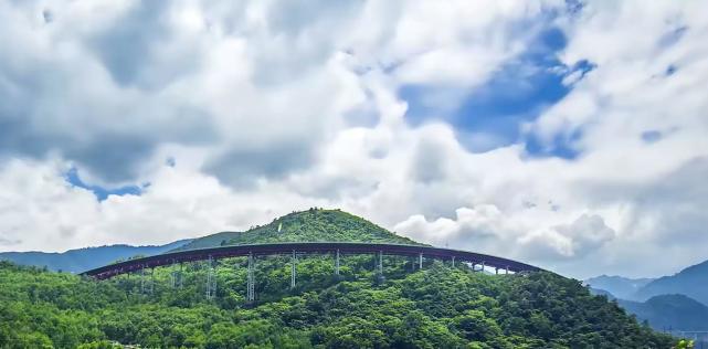 四川雅西高速公路,被誉为世界上科技含量最高的山区