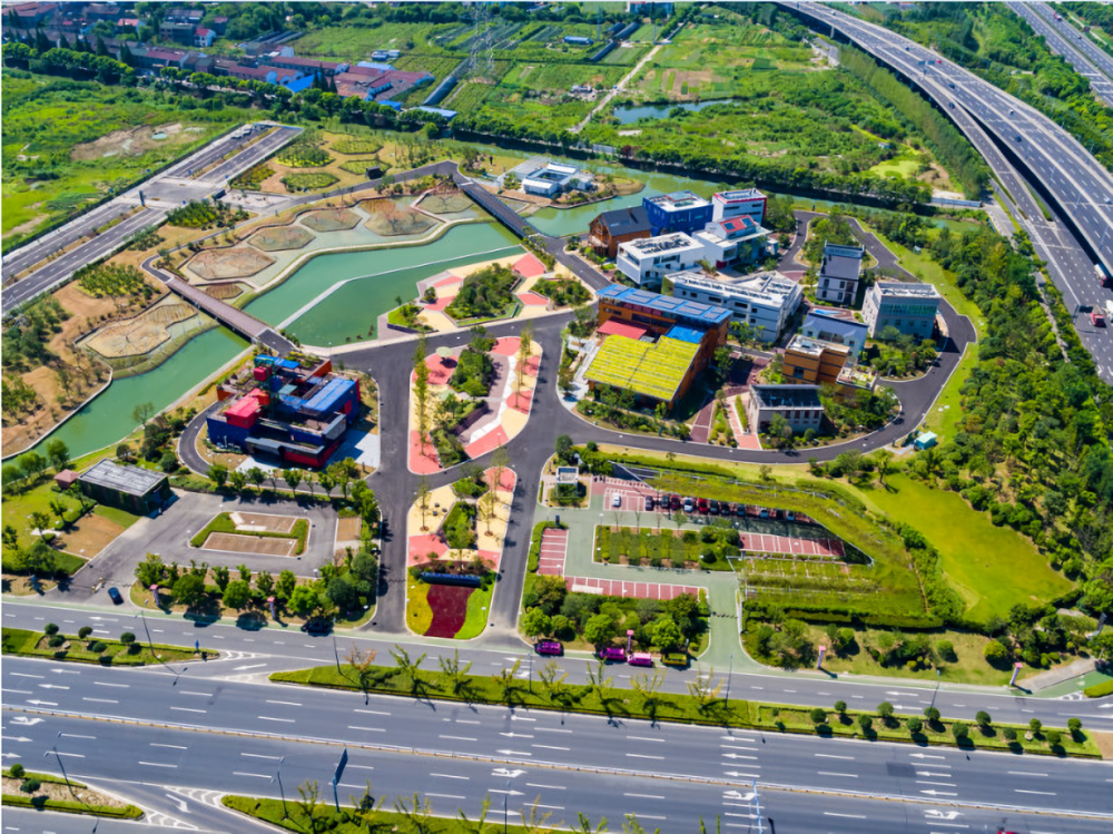集装箱建筑项目|江苏常州绿色建筑博览园接待中心
