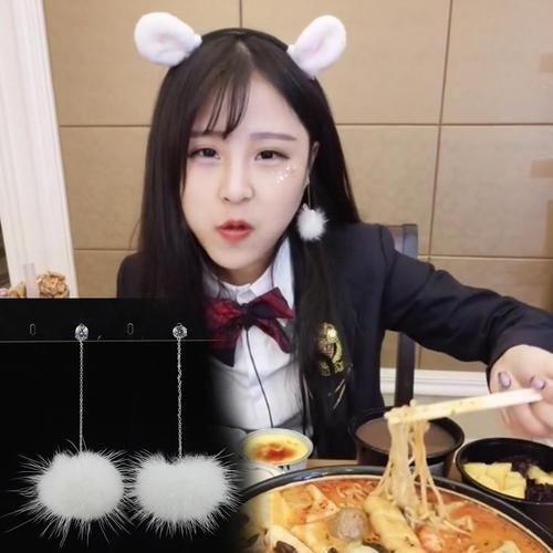 猫妹妹与达少分手曝光:和猫妹妹整容有关?是大漂亮挖
