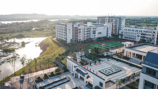 永州之滨 万物繁茂——湖南师范大学附属高阳学校中心