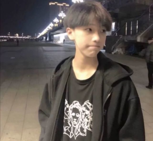 男生专用网恋头像/粉丝投稿|网恋