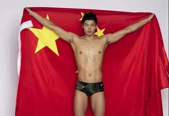 奥运冠军汪顺:从泳池里的顽皮少年到成熟帅哥,走过的路,脚知道