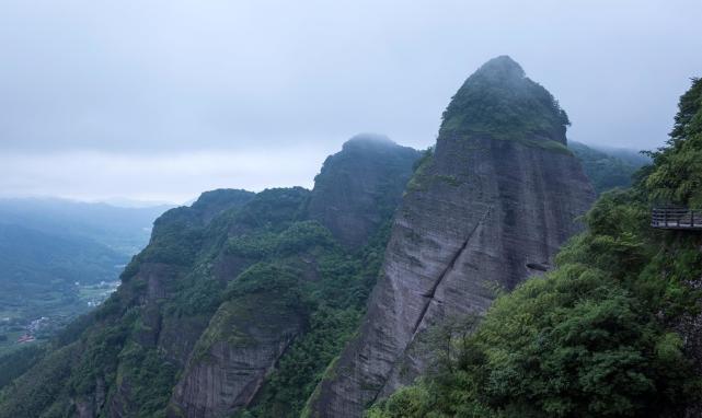 江西最不该被忽视的山,山中有99座奇峰,可与湖北武当山相媲美