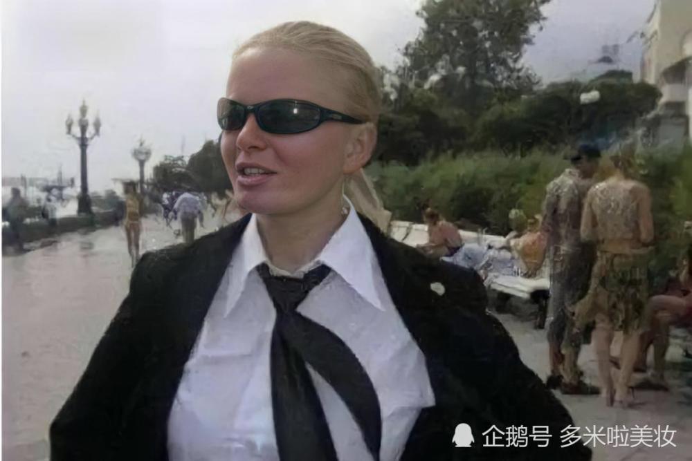 普京的美女保镖,救了普京5次命,却因太美被普京解雇?