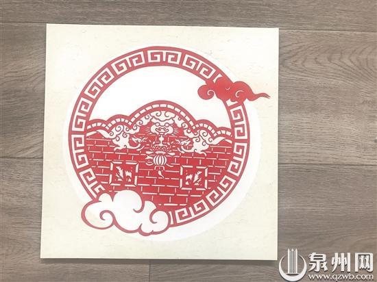 民间剪纸艺人周婷婷浓浓泉州情熠熠纸上形