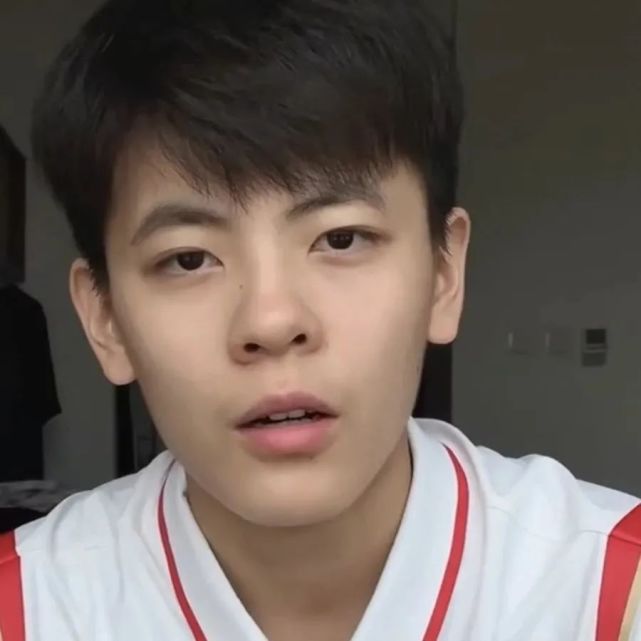 女篮运动员杨舒予头像|帅帅的女孩子有谁能不喜欢呢