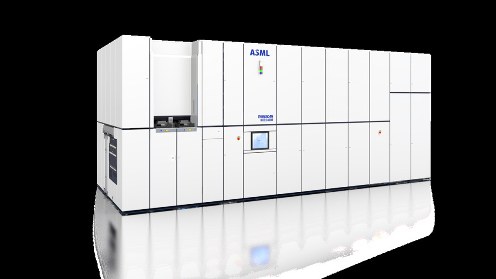 型号:nxe:3400b 类型:极紫外光刻机 制程:7纳米和5纳米 效率:1小时125