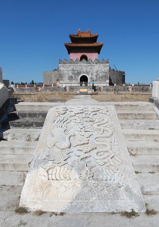 中国最大的帝王陵墓群遵化清东陵