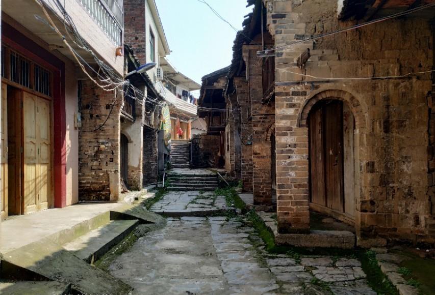 湖南省永州市祁阳县最古老的一条街,滴水古街