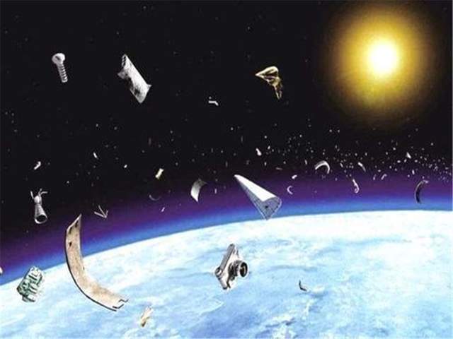"太空垃圾"的影响到底有多严重?我国一颗卫星就深受其害_腾讯新闻