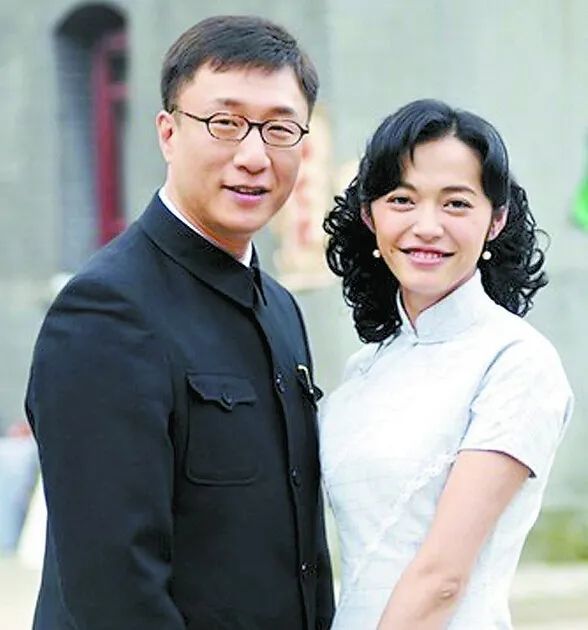 孙红雷:靠丁嘉丽上位,单恋巩俐,今娶小15岁娇妻成人生赢家