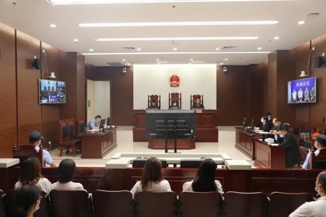 2021年8月16日至8月19日,广州市增城区人民法院一审公开开庭审理被告