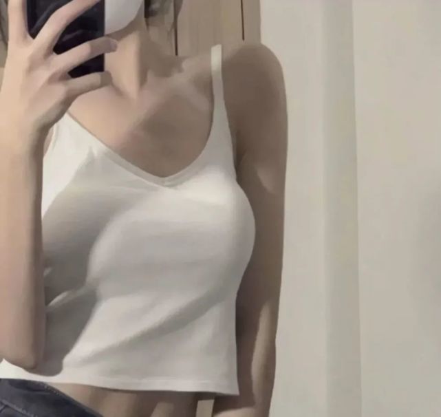 部位女头丨彼方尚有荣光在