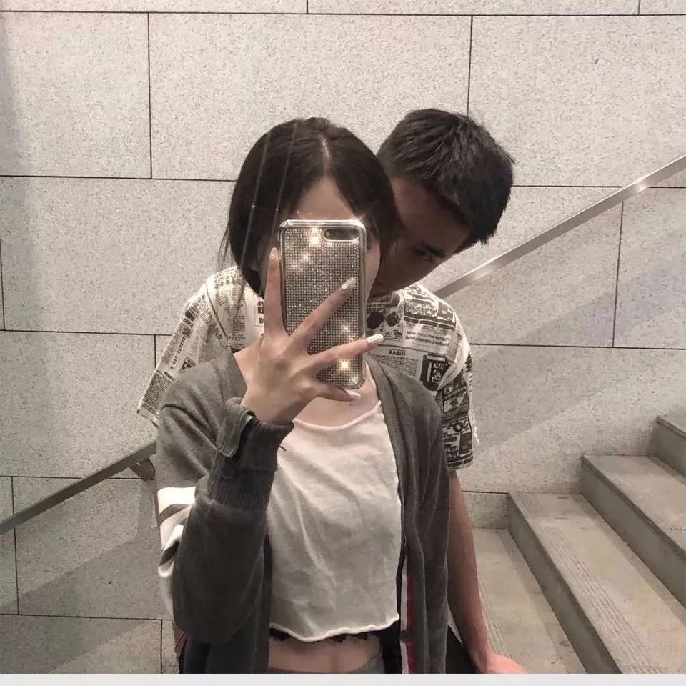 情侣头像:情侣头像真人两张配对动漫0822期
