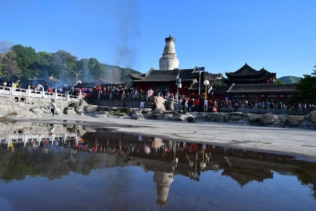 五台山的五爷庙怎么那么灵验