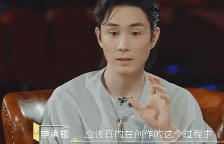 李承铉唱火《天上飞,原唱表示不介意"躺赢,真有格局