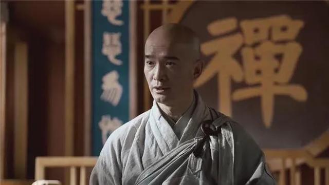 玄悲大师不动声色,第一个就点名让虚竹跟着去.