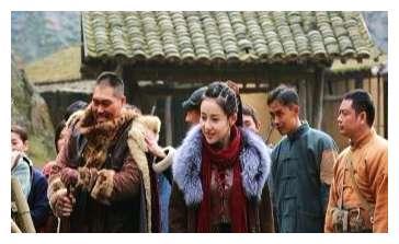 东北传奇女土匪,被处决时年仅24岁,全村为她送行