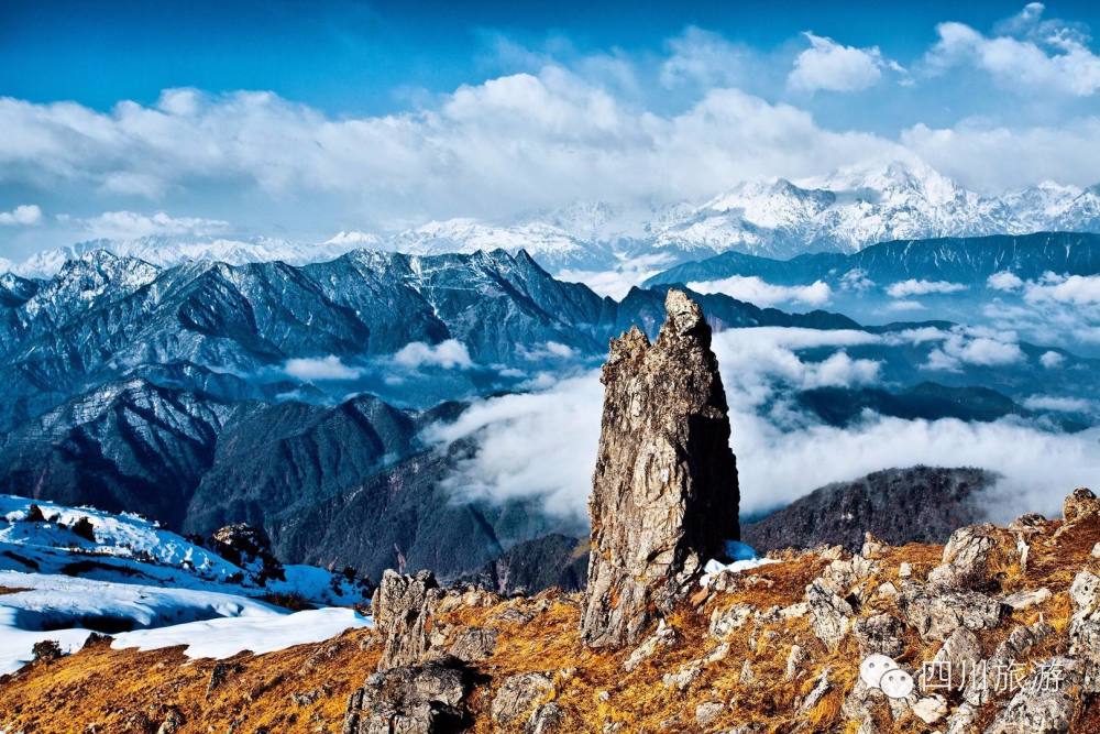 “中国最大观景台”牛背山变垃圾山 (高清组图)