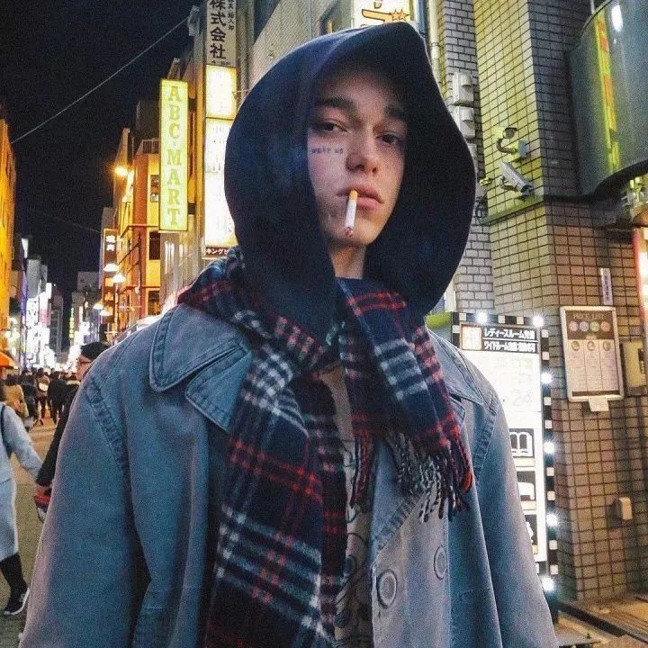 抖音头像:搬砖情头