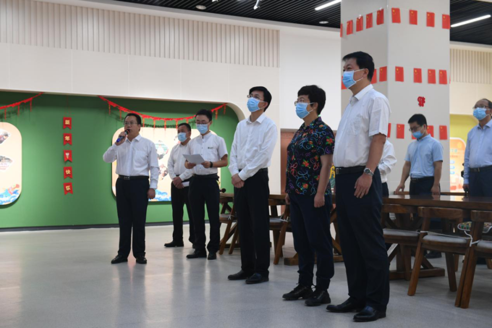 市政府王旭市长调研指导平凉市博物馆工作