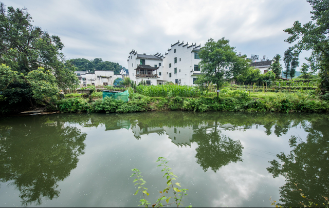 婺源富豪村思溪延村,有800年历史,徽商如云