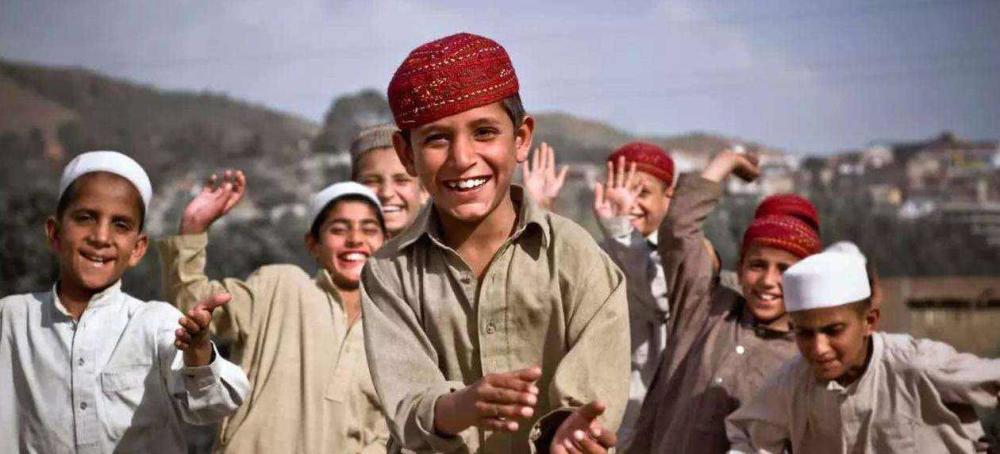 亲切的什么（亲切的什么填空）