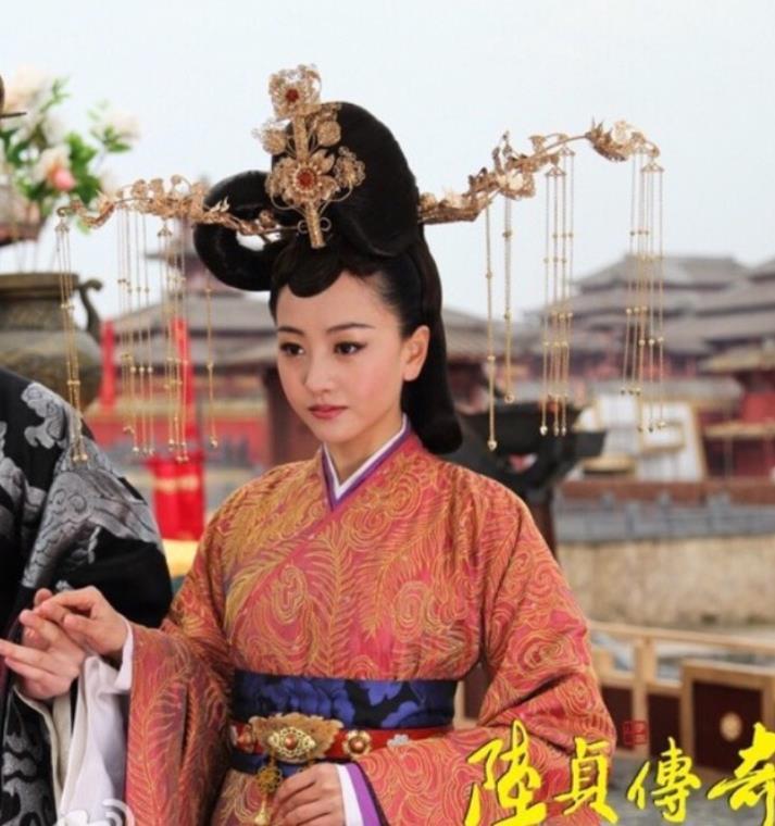 《护心》又添一员大将,杨蓉临时救场演女二?美强疯人设超带感