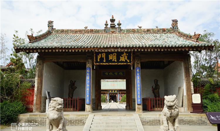 这些古建筑都有其各自的魅力,西安,武功的城隍庙等级更高;三原城隍庙