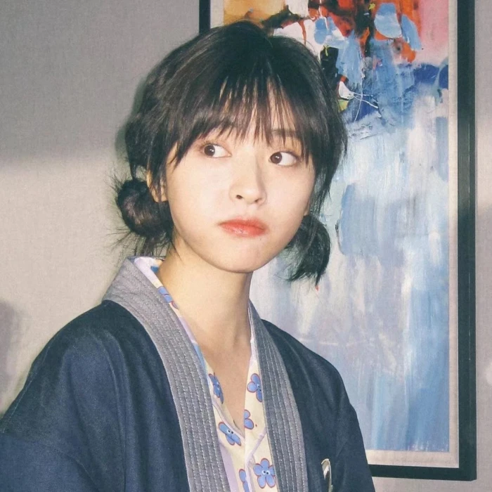 日系女孩沈月头像世间美好是善意的温柔和及时赶到的你