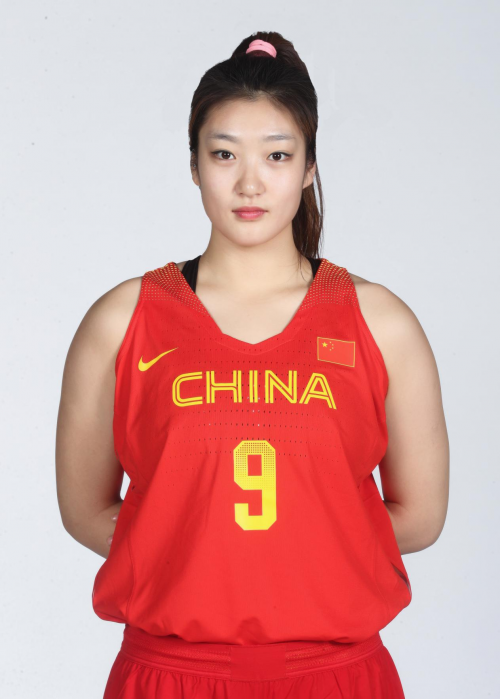 官宣中国女篮李梦加盟四川远达美乐女篮