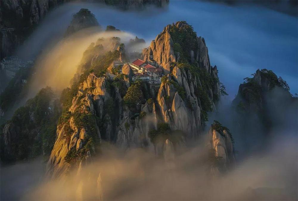 中国十大名山,五岳中只有泰山黄山入选,其余分别是哪些?