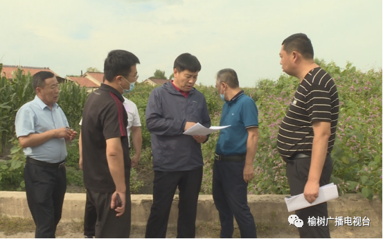 8月20日,副市长闫伟带领市水利局,长春市生态环境局榆树市分局,市住建